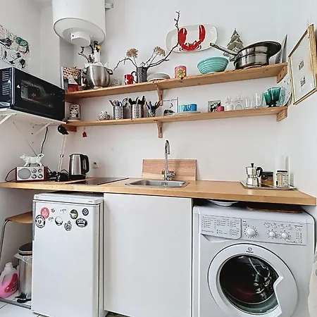 Cosy Just A Stone's Throw From Montmartre Apartment Paris